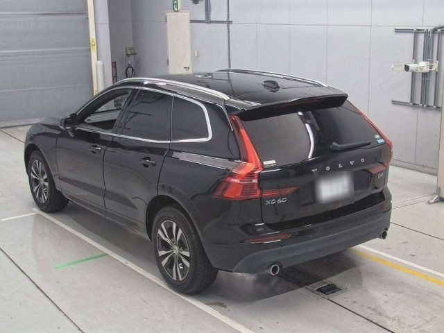 VOLVO XC60 2019