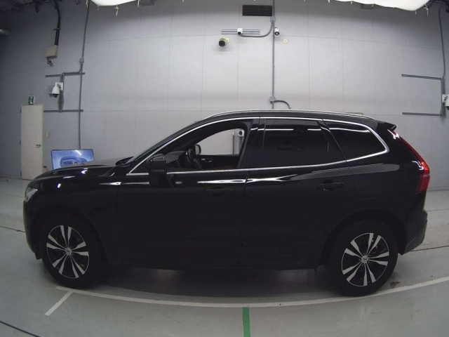 VOLVO XC60 2019