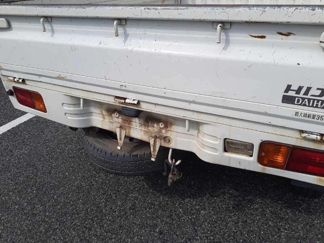 DAIHATSU HIJET TRUCK 2011