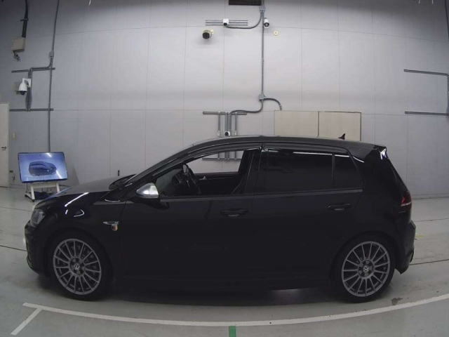 VOLKSWAGEN GOLF 2014