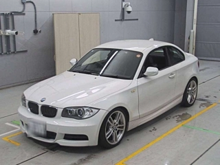 BMW 1 SERIES 2010