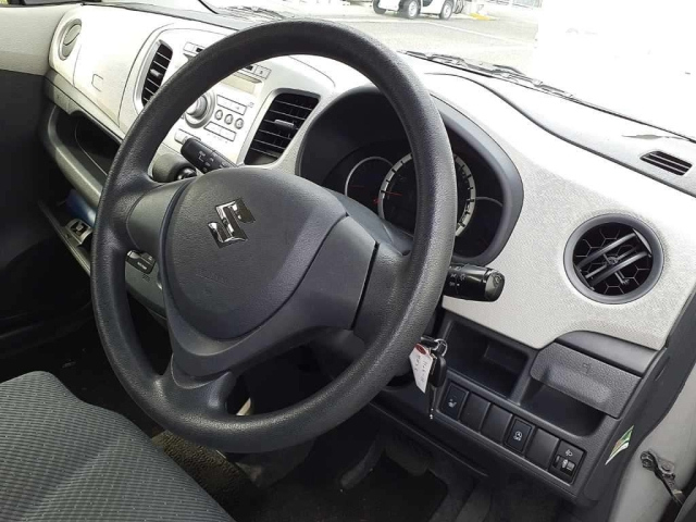 SUZUKI WAGON R 2014