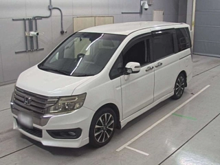 HONDA STEP WAGON 2014