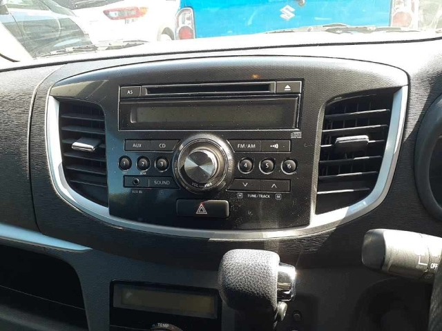 SUZUKI WAGON R 2012