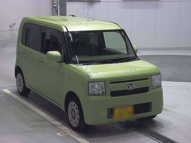 DAIHATSU MOVE CONTE 2015