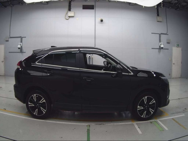 MITSUBISHI ECLIPSE CROSS 2022