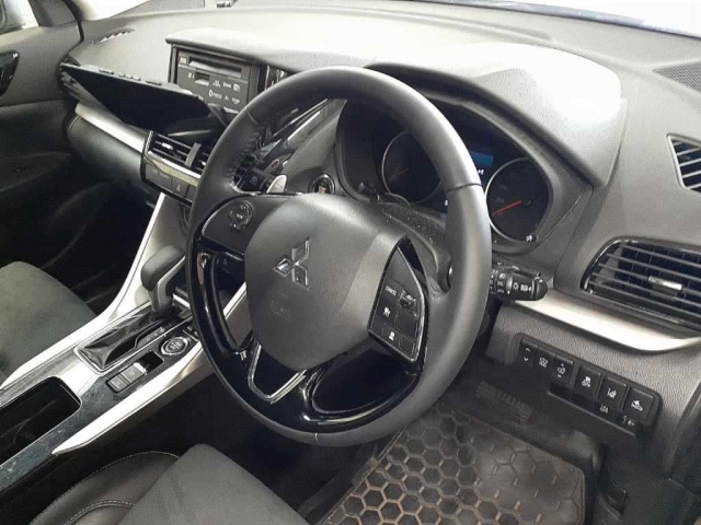 MITSUBISHI ECLIPSE CROSS 2022