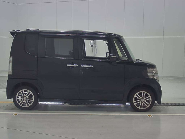 HONDA N BOX 2014