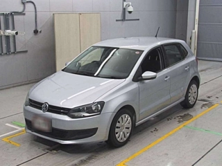 VOLKSWAGEN POLO 2014