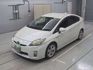TOYOTA PRIUS 2010