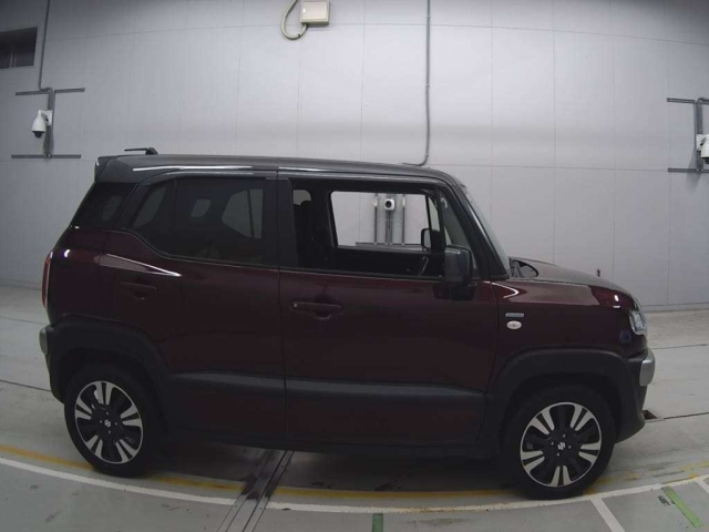 SUZUKI XBEE 2023