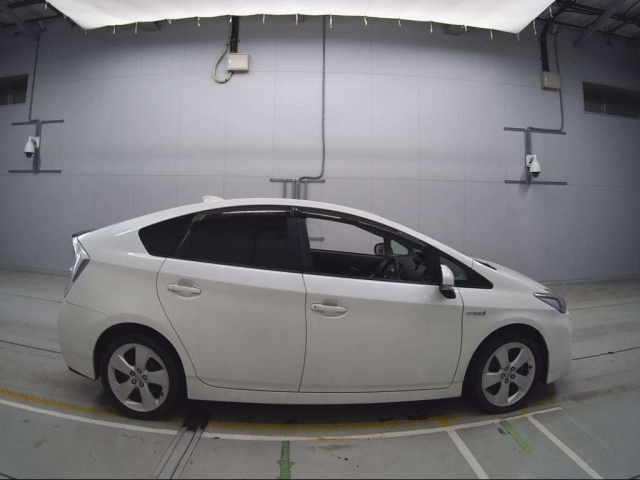 TOYOTA PRIUS 2010