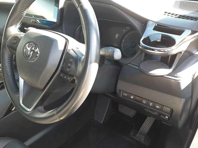 TOYOTA HARRIER 2020