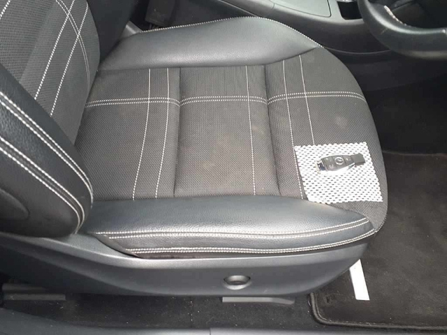 MERCEDES BENZ GLA CLASS 2015