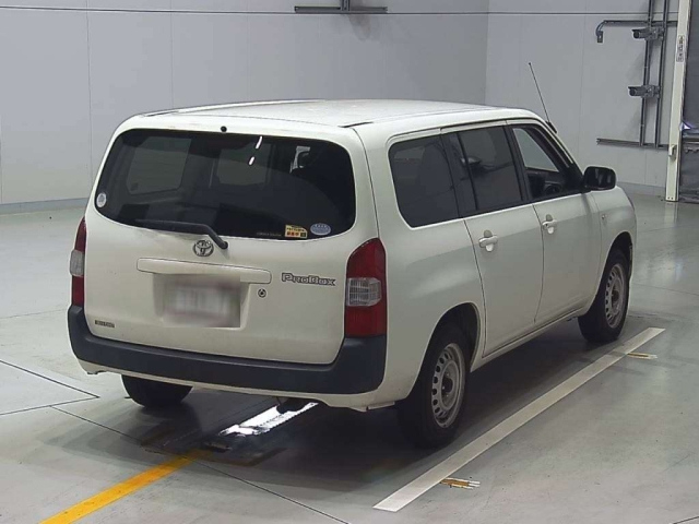 TOYOTA PROBOX 2017
