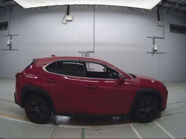 LEXUS UX 2019