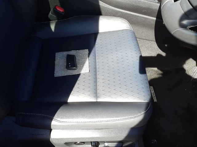 LEXUS UX 2019