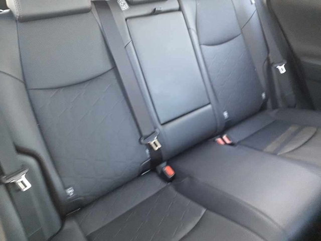 TOYOTA RAV4 2024