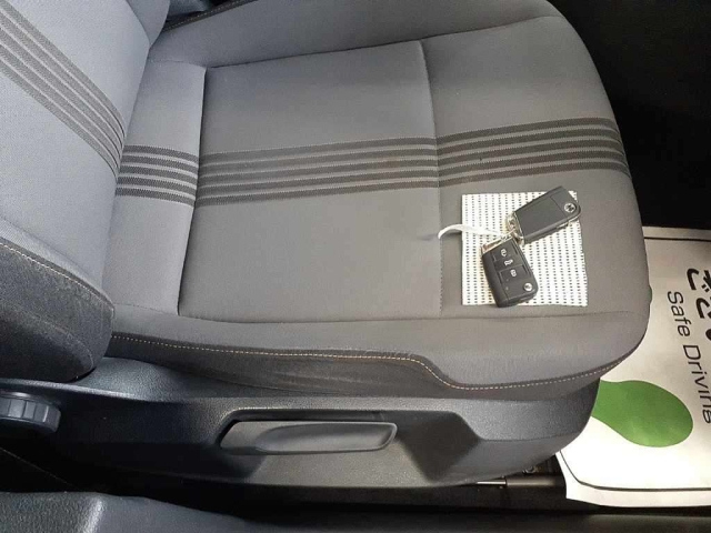 VOLKSWAGEN GOLF VARIANT 2016