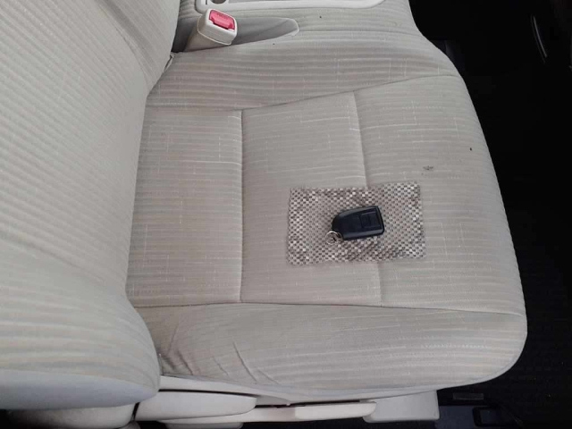 TOYOTA PORTE 2012