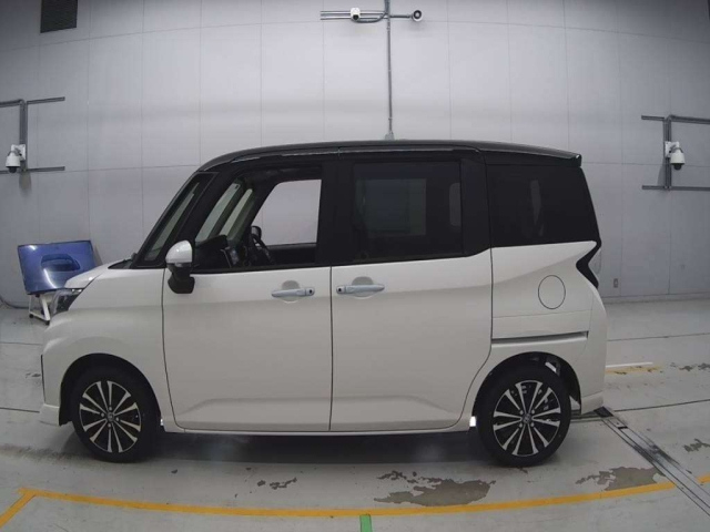 TOYOTA ROOMY 2025