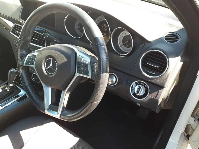 MERCEDES BENZ C CLASS 2012