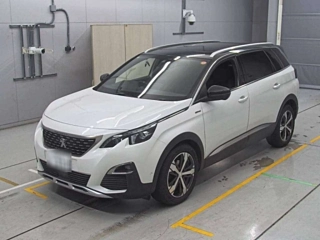 PEUGEOT 5008 2020
