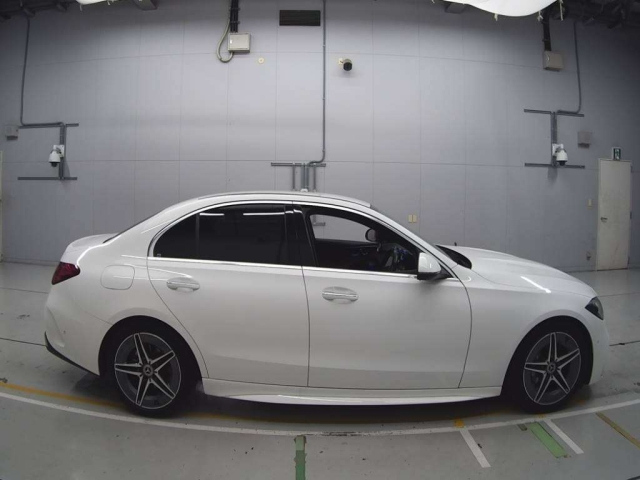 MERCEDES BENZ C CLASS 2022