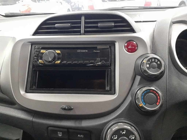 HONDA FIT 2012