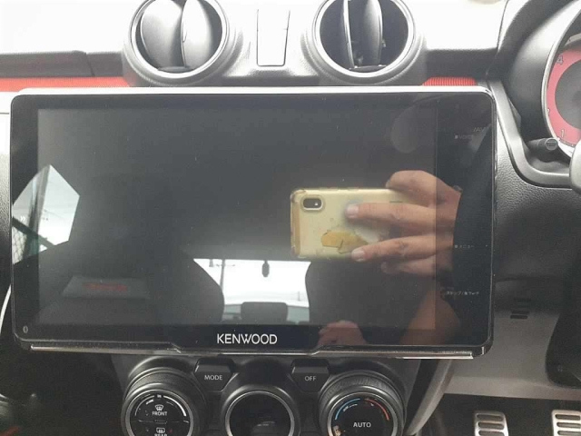 SUZUKI SWIFT 2021