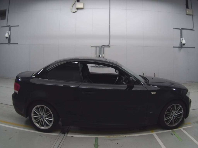 BMW 1 SERIES 2012