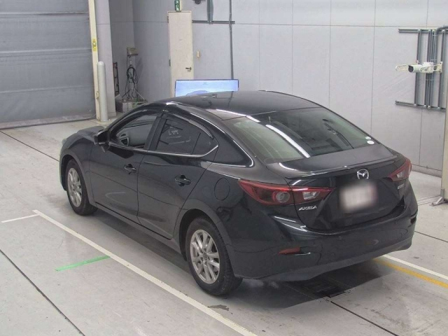 MAZDA AXELA 2017