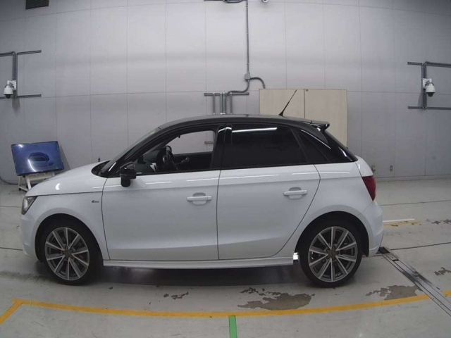 AUDI A1 2013