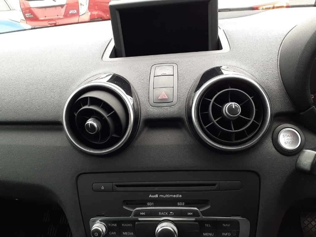 AUDI A1 2012