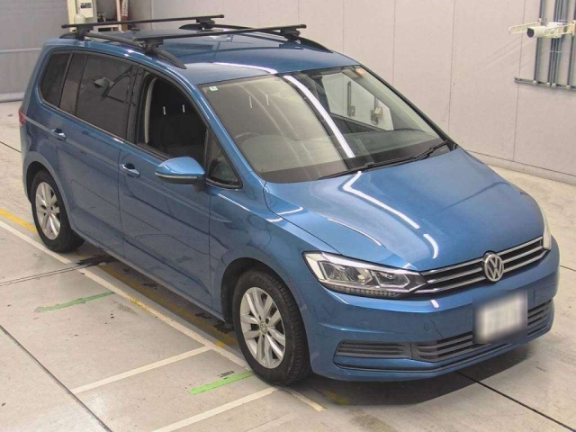 VOLKSWAGEN GOLF TOURAN 2016