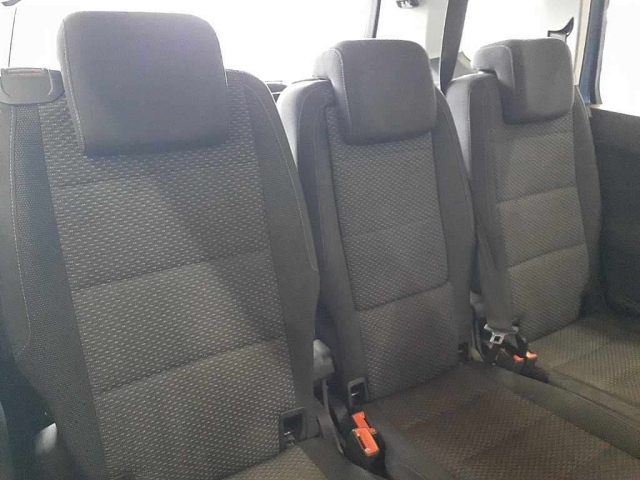 VOLKSWAGEN GOLF TOURAN 2016
