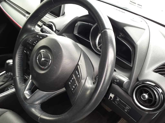 MAZDA DEMIO 2016