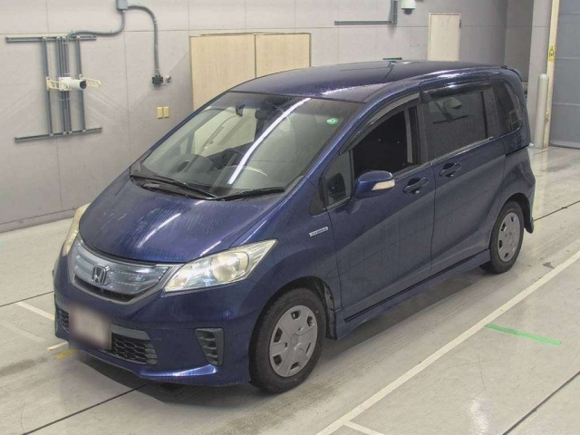 HONDA FREED 2013