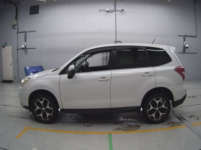 SUBARU FORESTER 2013