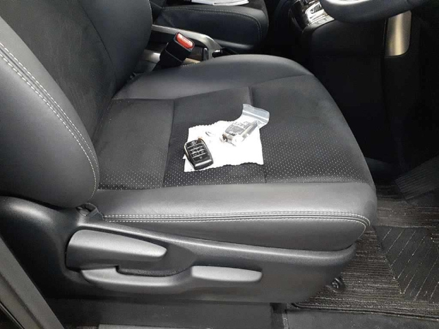TOYOTA ALPHARD 2022