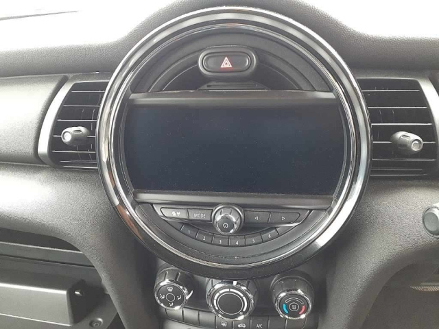 BMW MINI 2017