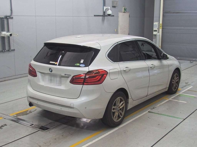 BMW 2 SERIES 2015
