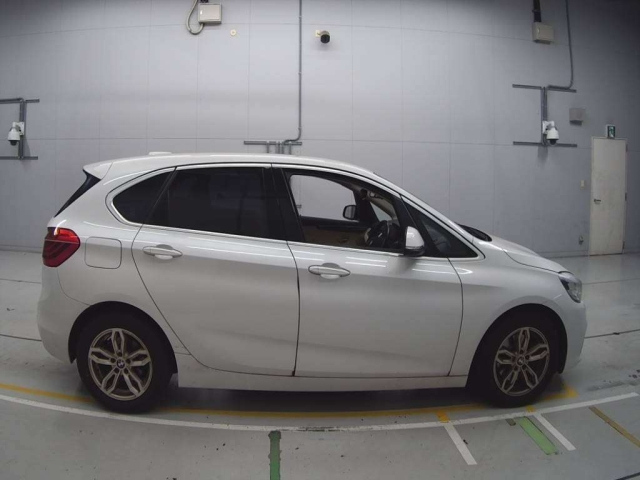 BMW 2 SERIES 2015