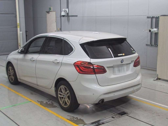 BMW 2 SERIES 2015