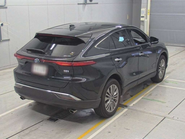 TOYOTA HARRIER 2022