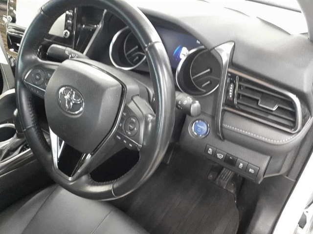 TOYOTA CAMRY 2023