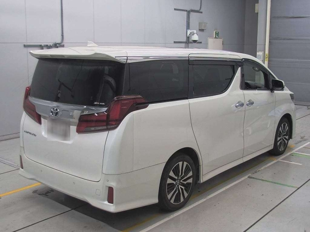 TOYOTA ALPHARD 2022