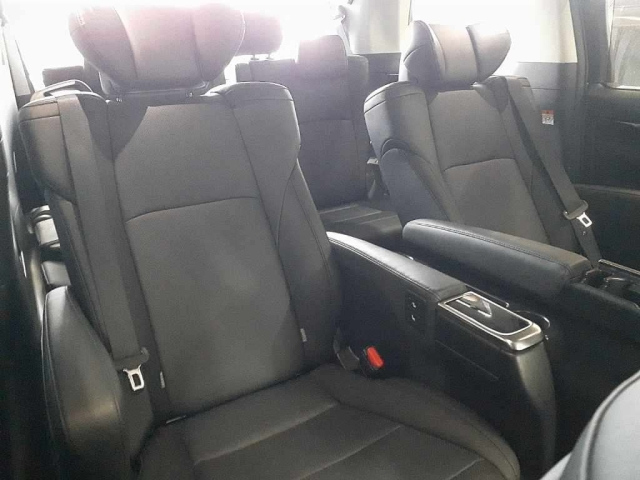 TOYOTA ALPHARD 2022