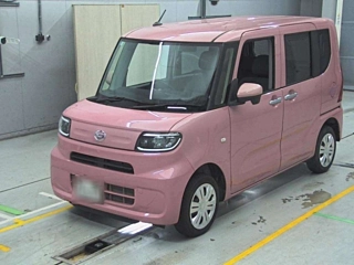 DAIHATSU TANTO 2021
