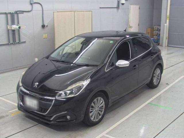 PEUGEOT 208 2017